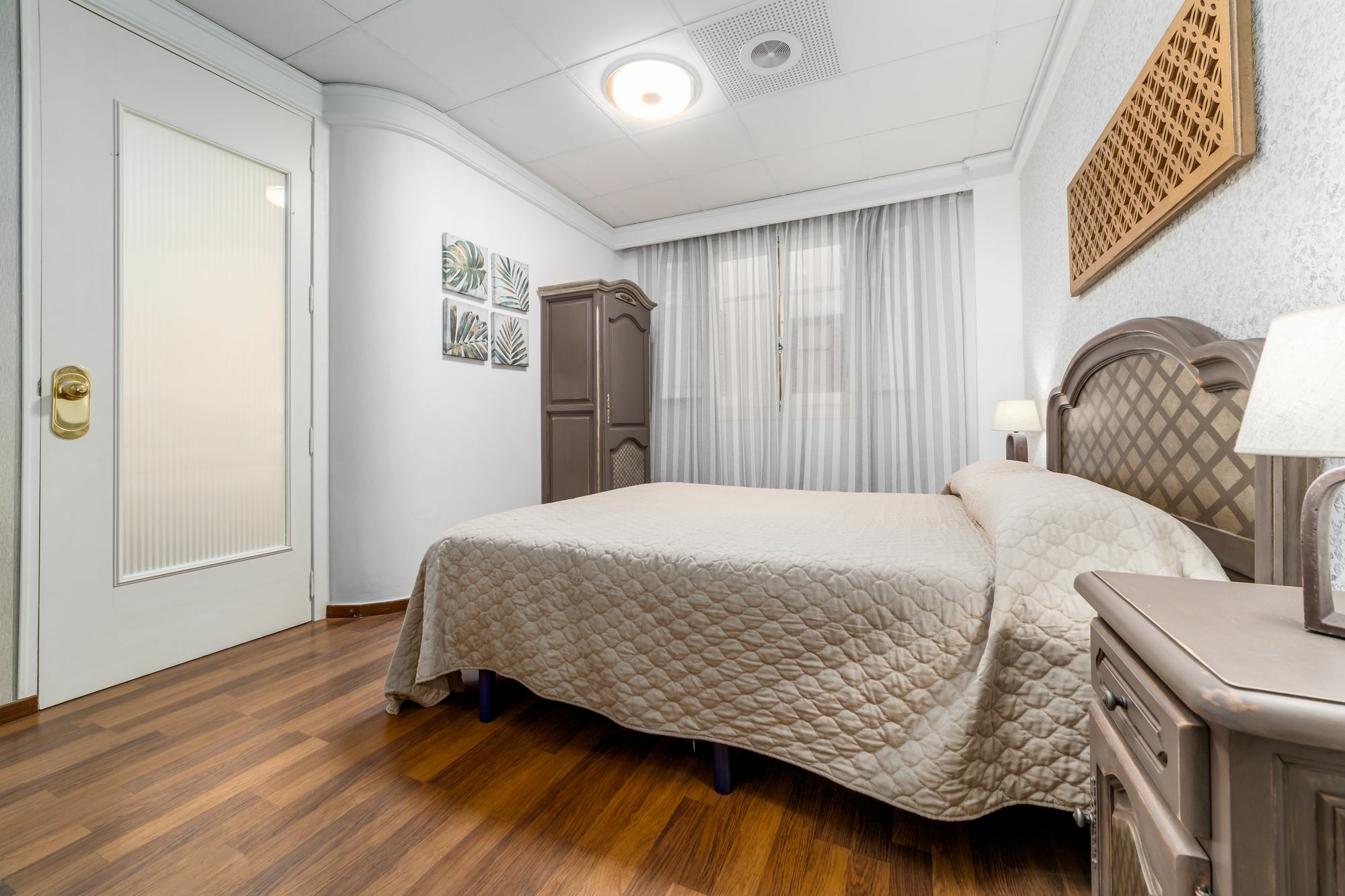 Apartamento Travel Habitat San Vicente Valencia Exterior foto