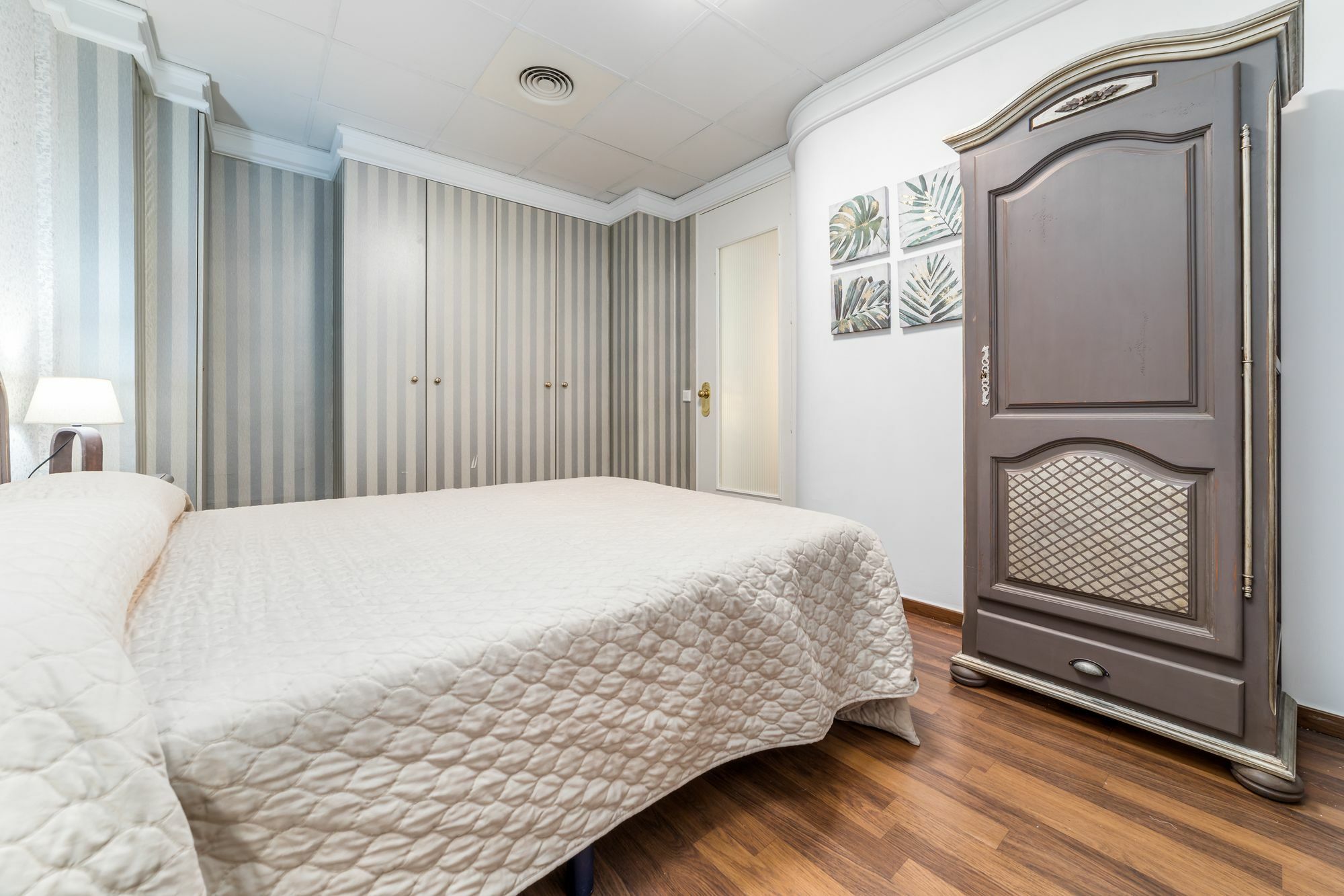 Apartamento Travel Habitat San Vicente Valencia Exterior foto